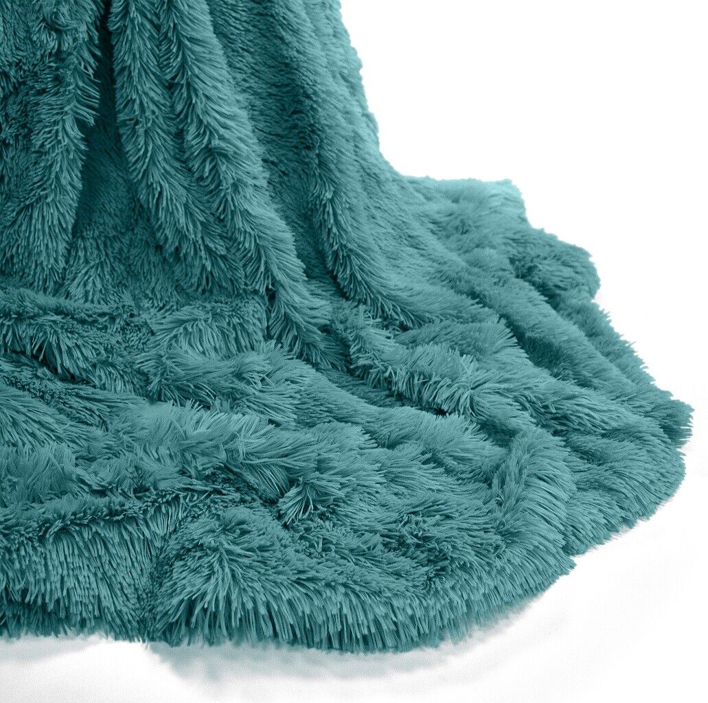 HUG & SNUG THROW LUXURY BLANKET